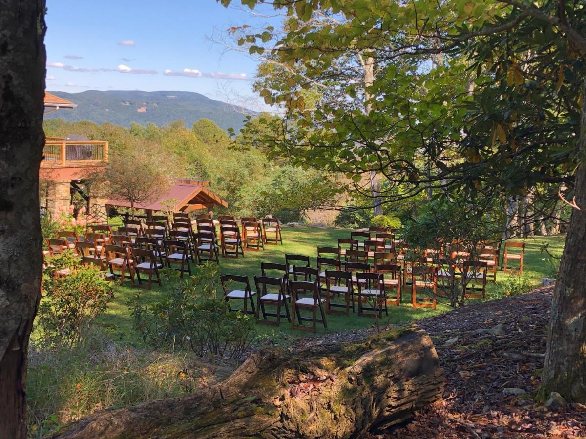 Mountain Family Lodge Boone Exterior photo